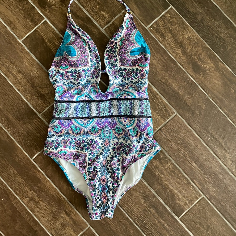 Nanette Leporte - One-Piece Plunge Swimsuit